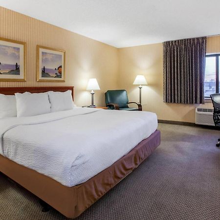 La Quinta Inn By Wyndham Detroit Саутгейт Екстер'єр фото